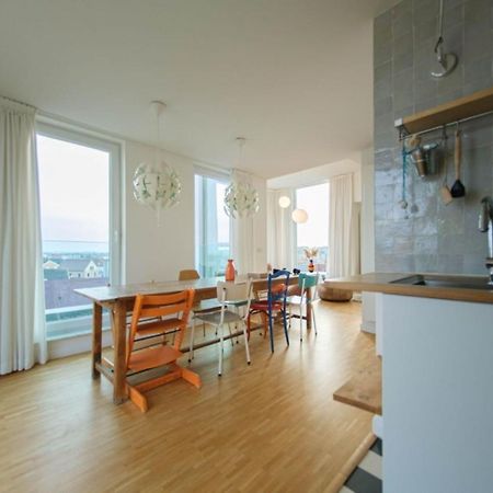 Stijlvolle En Lichtrijke Design Penthouse Met Prachtig Uitzicht Te Wenduine Apartment De Haan Luaran gambar