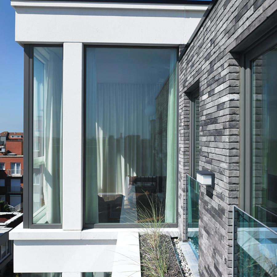 Stijlvolle En Lichtrijke Design Penthouse Met Prachtig Uitzicht Te Wenduine Apartment De Haan Luaran gambar